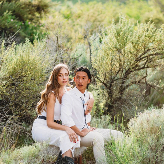 How Do You Choose the Perfect Bolo Tie for a Wedding?