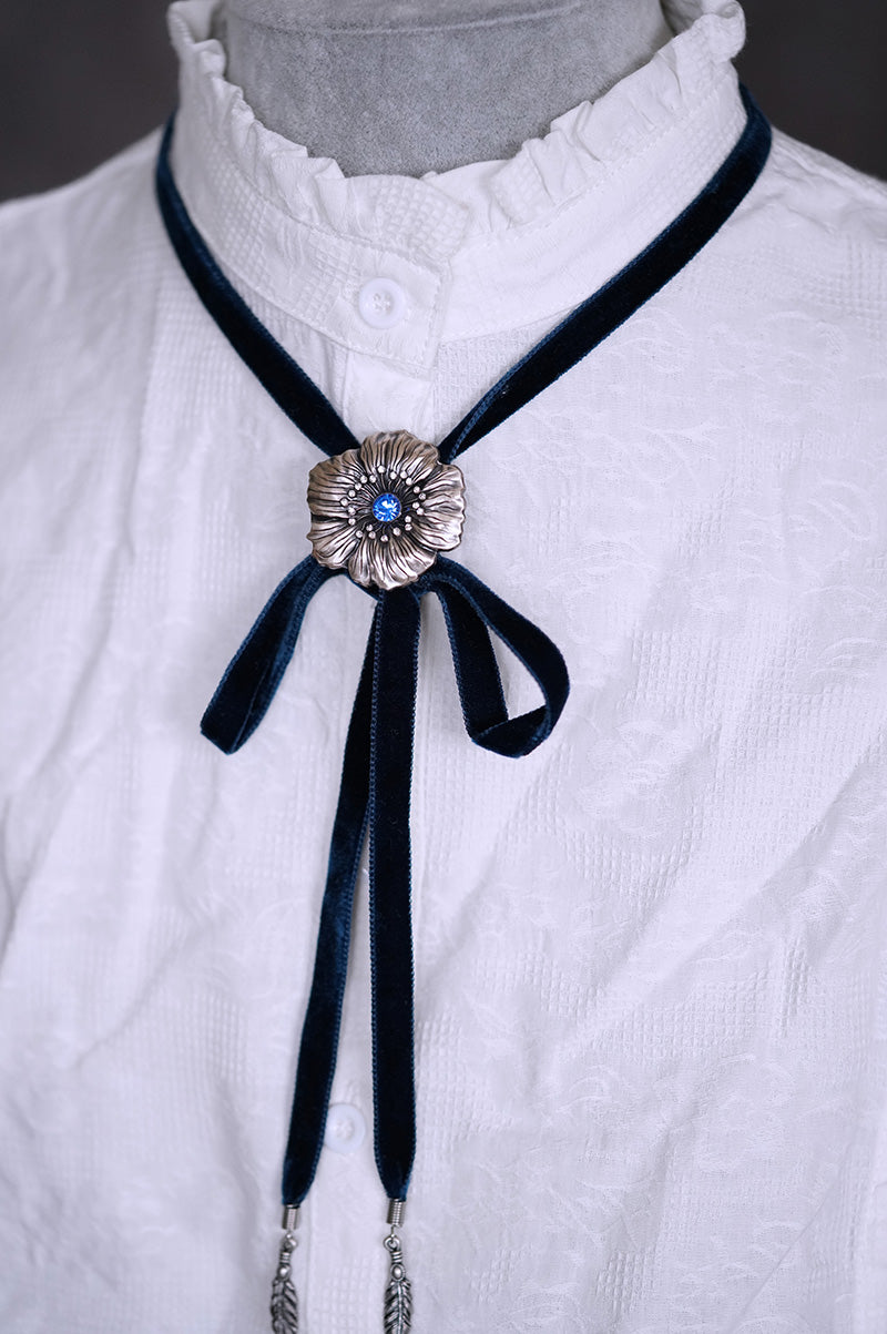Artical Heart Flower Bolo Tie