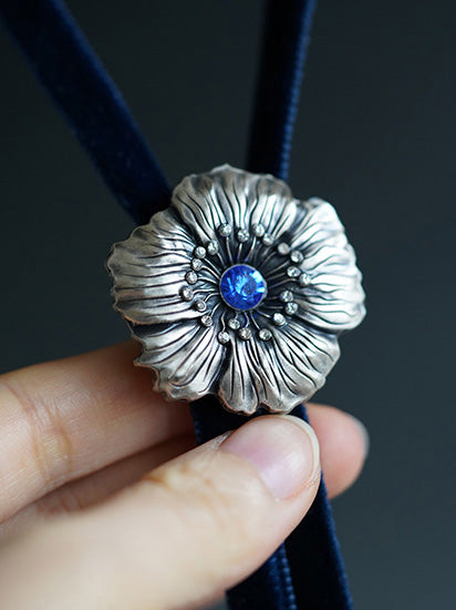 Artical Heart Flower Bolo Tie