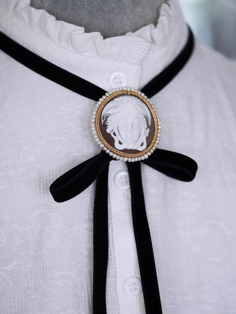 Artical Heart Medusa Bolo Tie