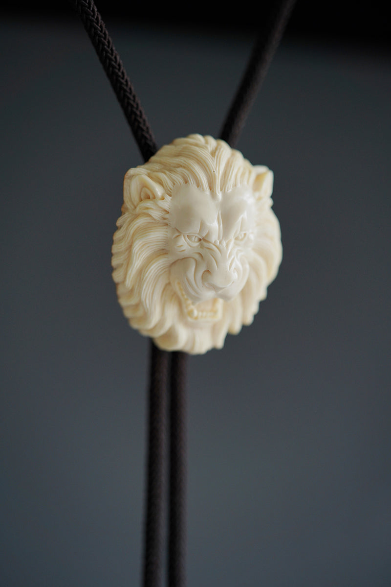Artical Heart Lion King Bolo Tie