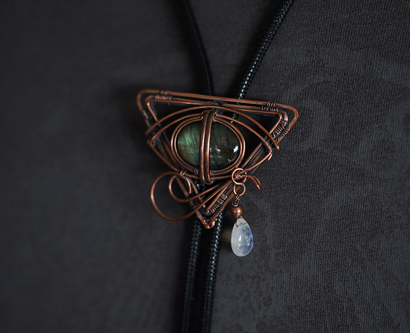 The Eye of Horus: An Auroral Sanctuary Woven by Hand