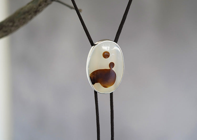 “Zuowang” The Oblivion of Self: S925 Silver with Ocean Chalcedony Bolo Tie