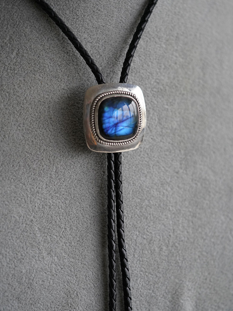 The Celestial Shield: S999 Silver with Labradorite Bolo Tie