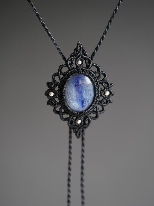 [OOAK] Artisan Macramé Bolo Tie - The Gothic Shield & Midnight Kyanite