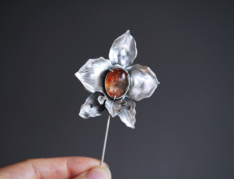 [OOAK] Hand-Sculpted Silver Orchid Brooch - The Solar Heart Sunstone