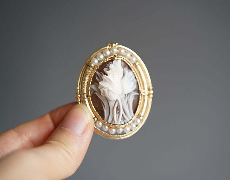 [OOAK] Italian Master Cameo Brooch - The Regal Tulip & Pearl-Crowned Garland