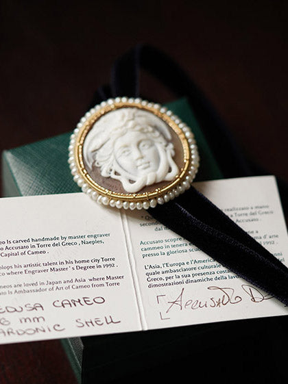Artical Heart Medusa Bolo Tie