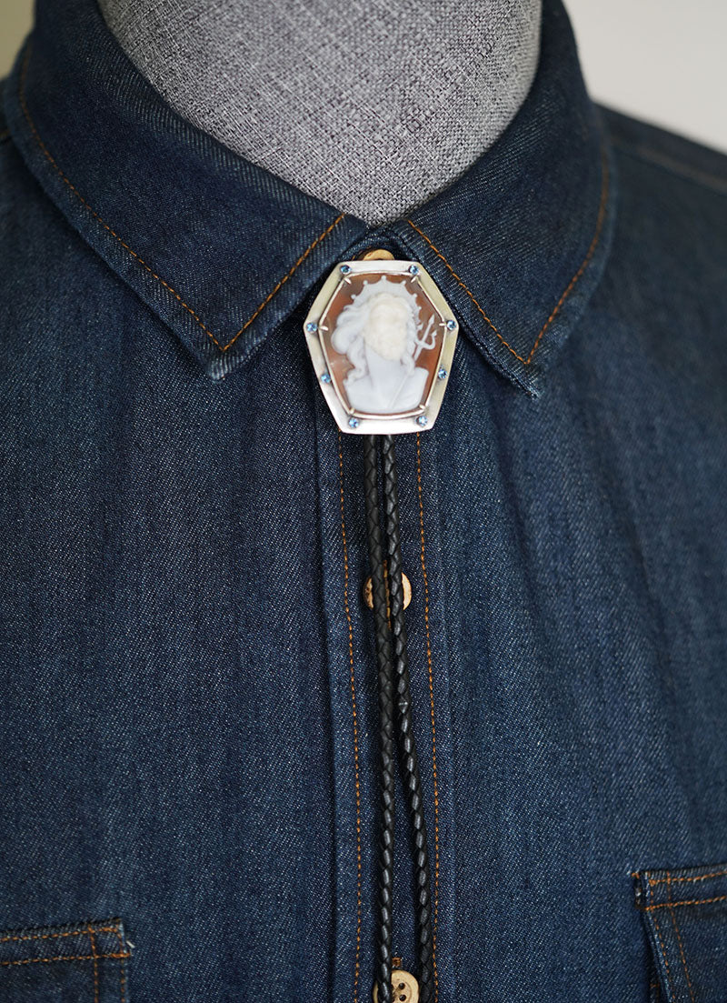 "Poseidon" Italian Master Cameo Bolo Tie - S999 Silver with Blue Gems