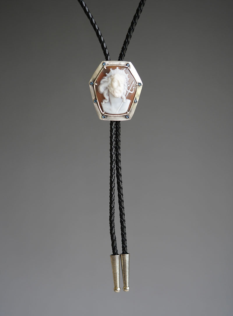 "Poseidon" Italian Master Cameo Bolo Tie - S999 Silver with Blue Gems