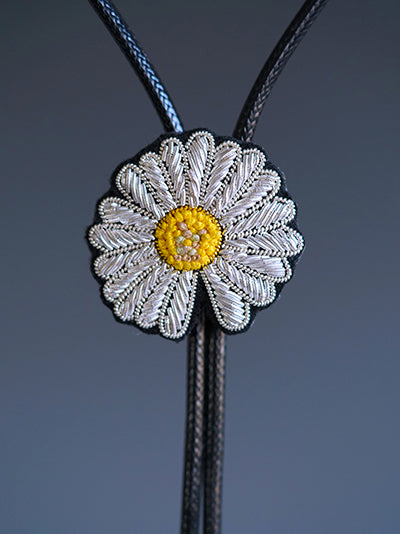 Artical Heart Daisy Bolo Tie