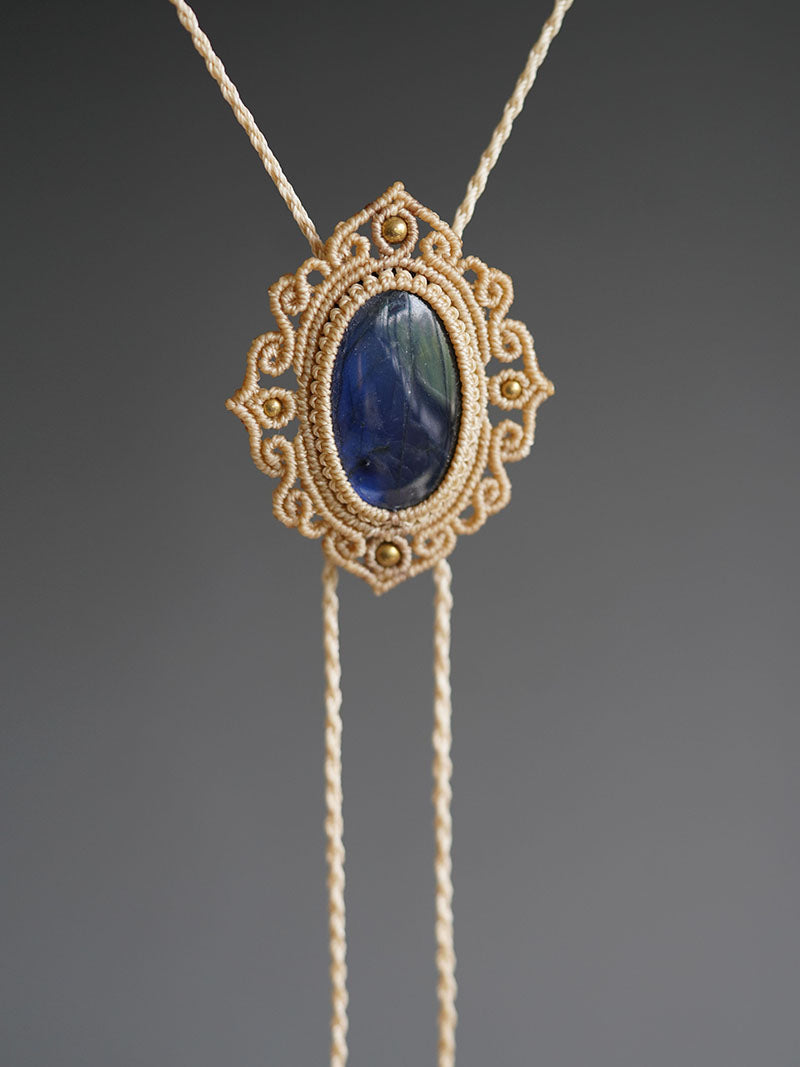 Artical Heart Labradorite Macrame Bolo Tie