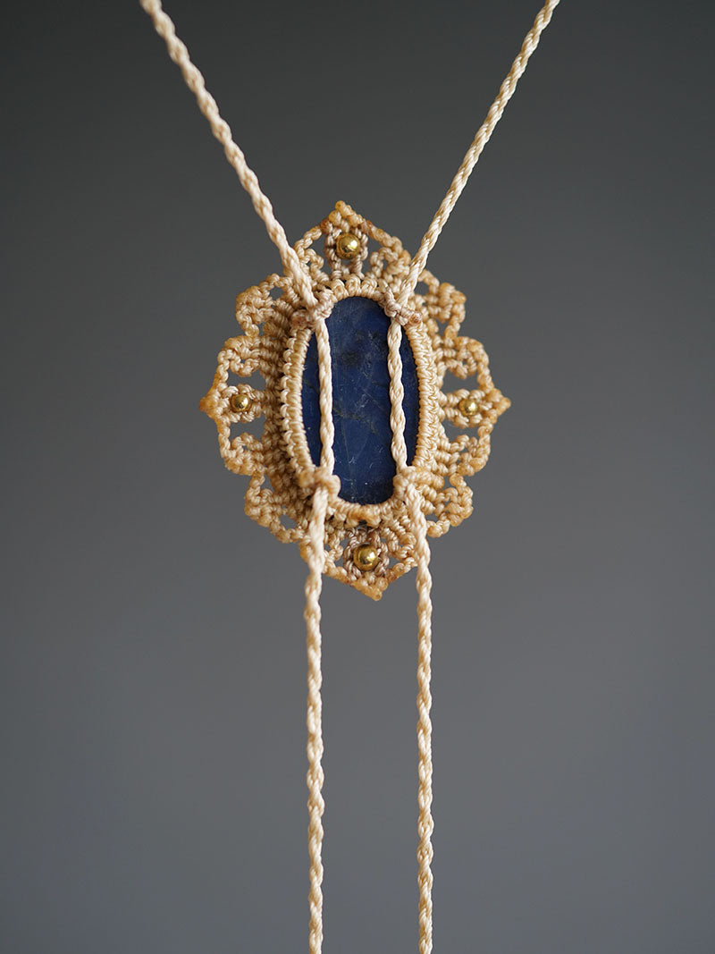 Artical Heart Labradorite Macrame Bolo Tie
