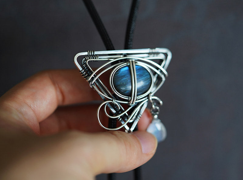 The Eye of Horus: Hand-Woven Sterling Silver Labradorite Bolo Tie