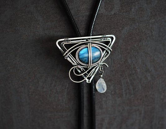 The Eye of Horus: Hand-Woven Sterling Silver Labradorite Bolo Tie