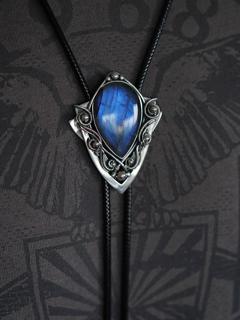 Artical Heart The Nebula Shield: S999 Silver Wire Wrapping with nature Labradorite bolo tie