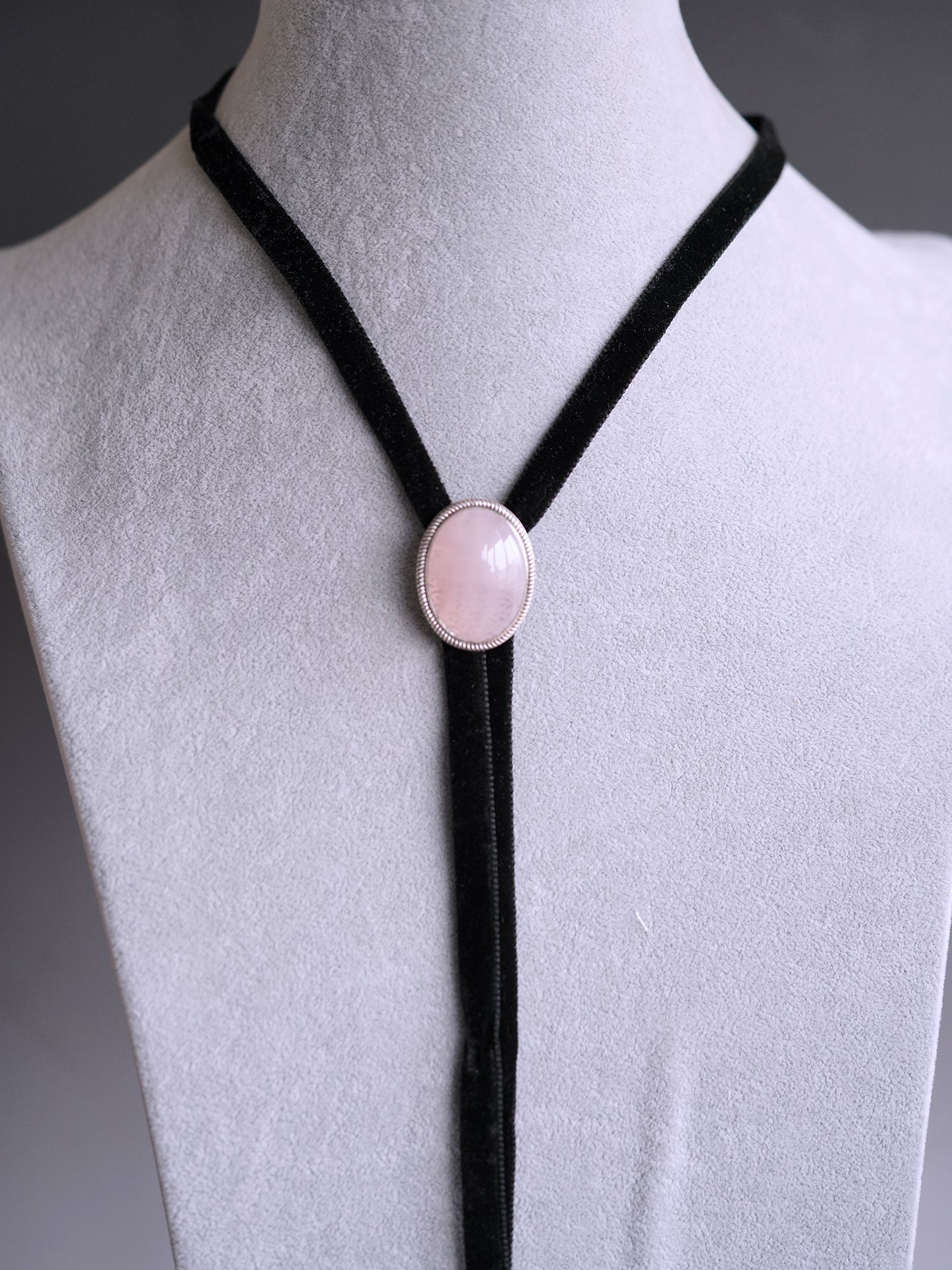 APHRODITE S925 Silver with Rose Quartz Bolo Tie