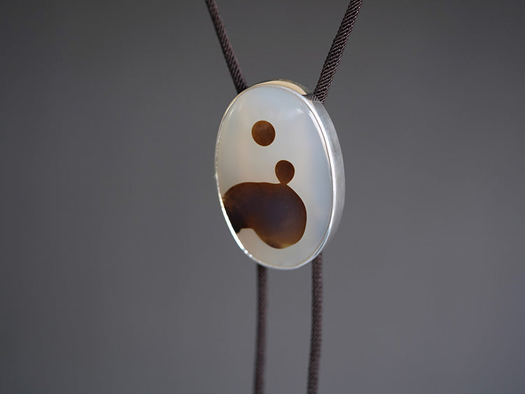“Zuowang” The Oblivion of Self: S925 Silver with Ocean Chalcedony Bolo Tie