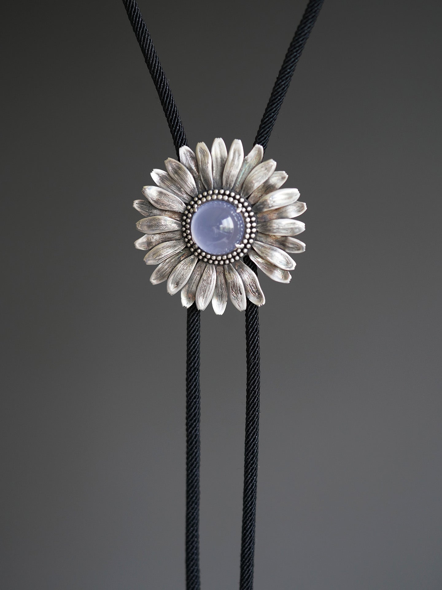 Artical Heart Daisy: Artisanal S999 Fine Silver Blue Agate Artifact Bolo Tie