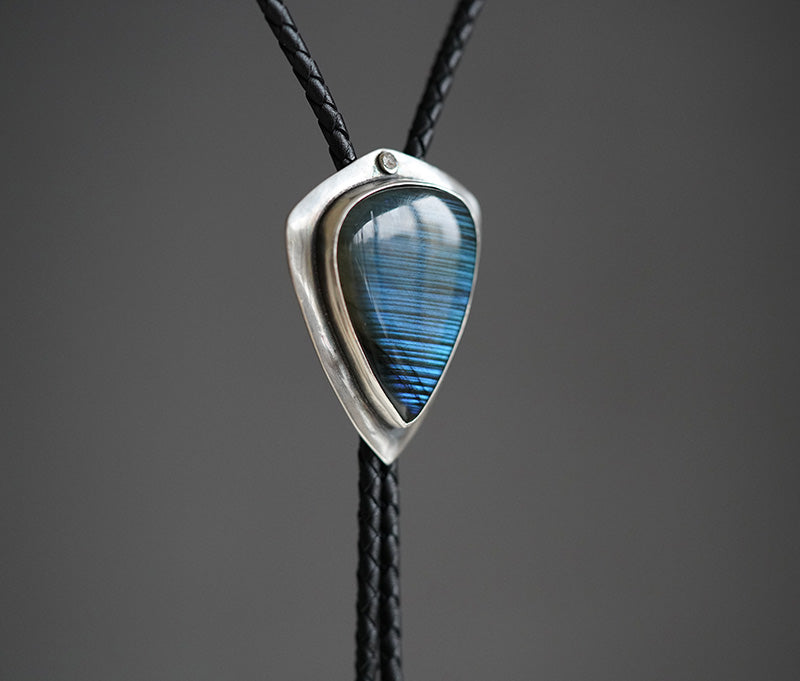 Ocean Tempest: Silver with Labradorite Bolo Tie