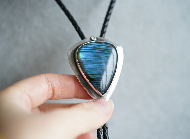 Ocean Tempest: Silver with Labradorite Bolo Tie