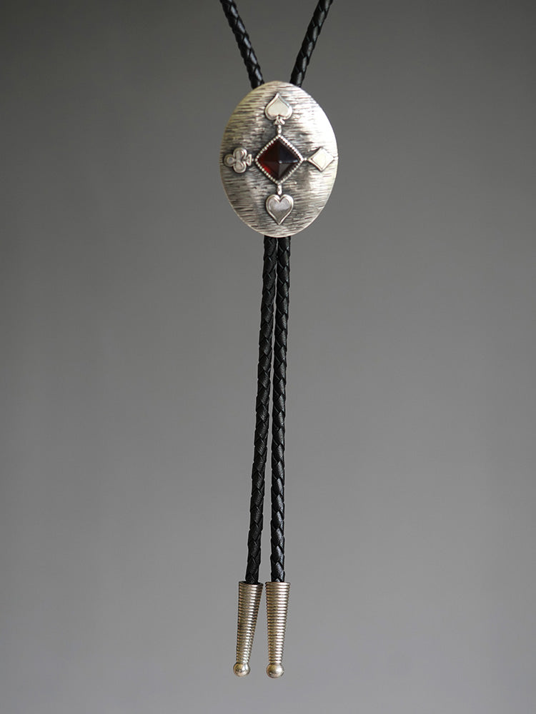 ”The Sovereign Gambit“ Silver & Sugarloaf Garnet Gemstone Bolo Tie