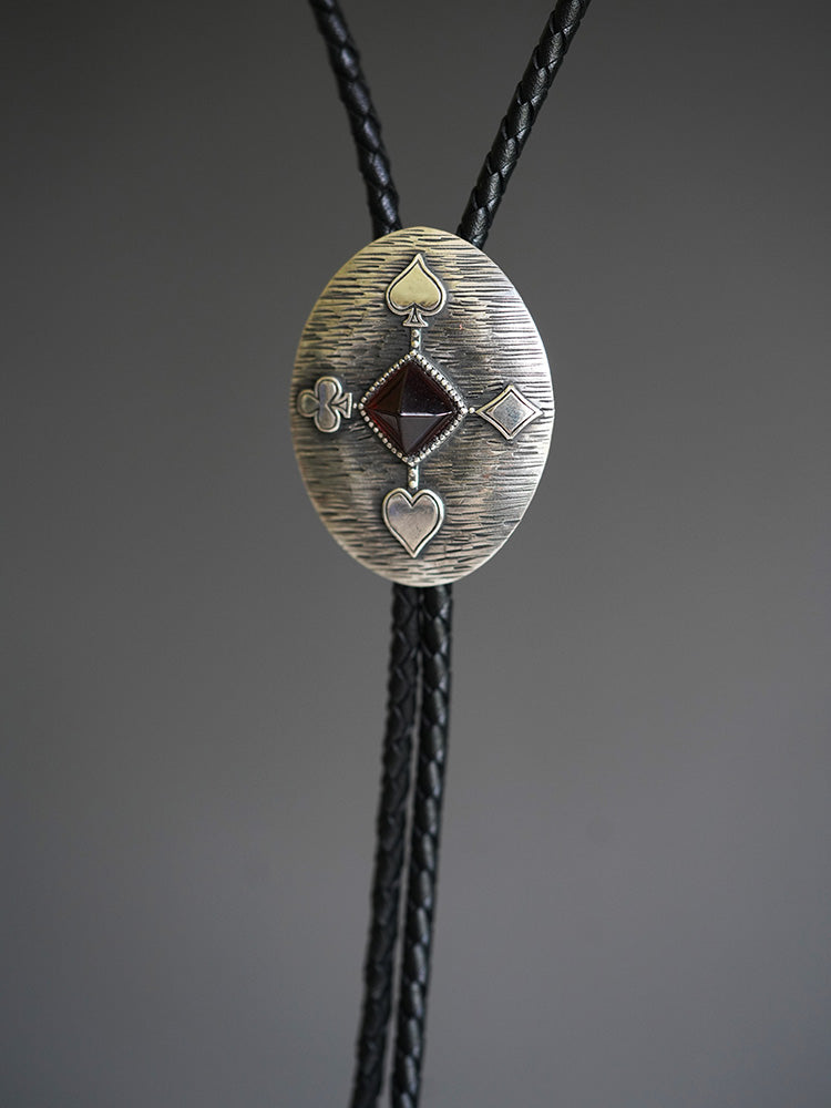 ”The Sovereign Gambit“ Silver & Sugarloaf Garnet Gemstone Bolo Tie