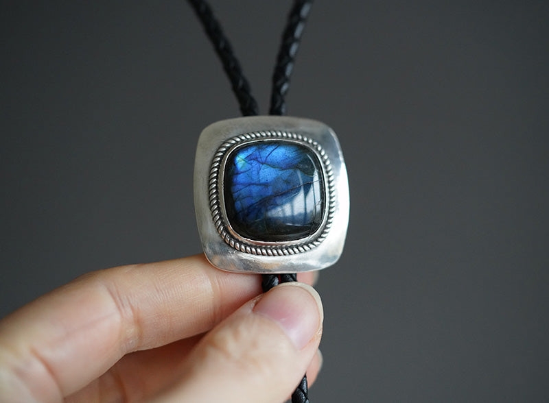 The Celestial Shield: S999 Silver with Labradorite Bolo Tie