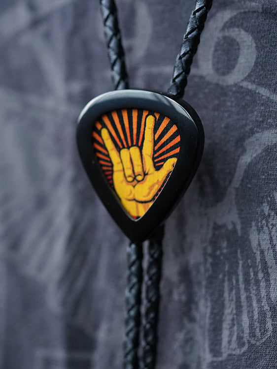 Artical Heart Gitar Pick Bolo Tie