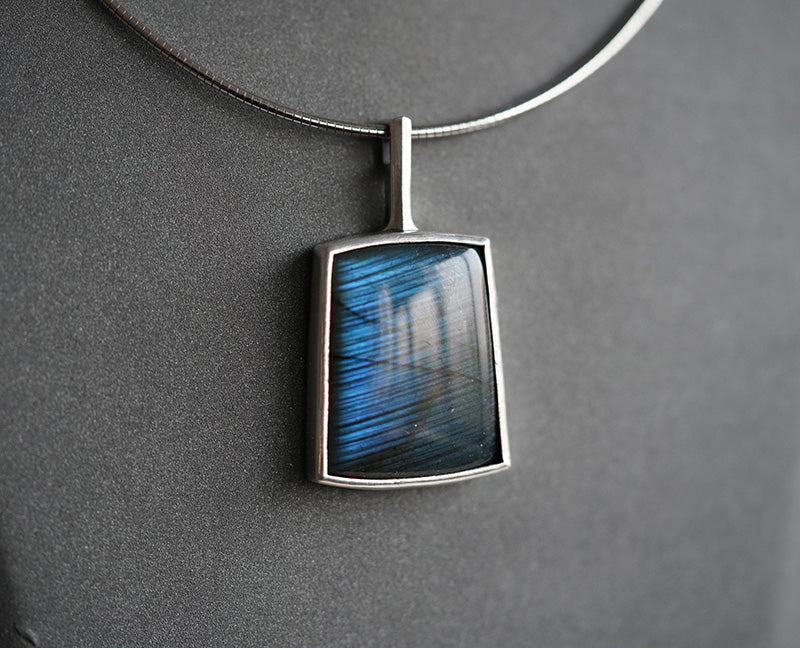 [OOAK] Modernist S999 Fine Silver Pendant - The Electric Blue Horizon